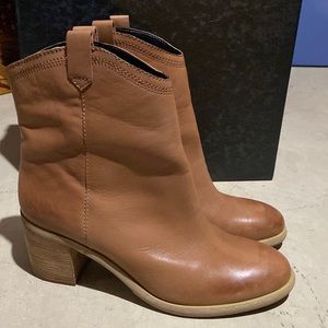 Women’s Leather Boots
